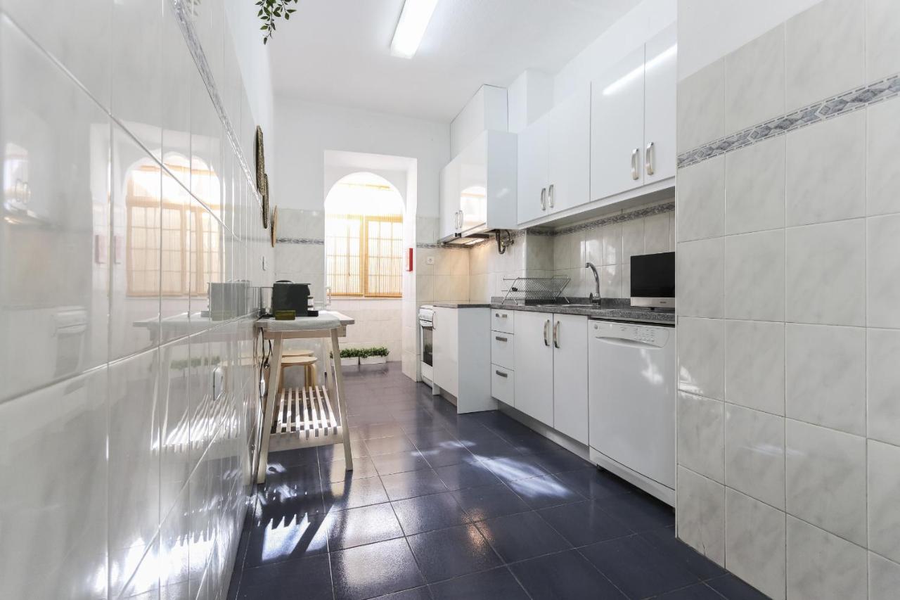 Charming Avenida By Homing Apartment ลิสบอน ภายนอก รูปภาพ