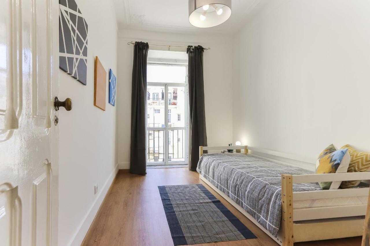 Charming Avenida By Homing Apartment ลิสบอน ภายนอก รูปภาพ